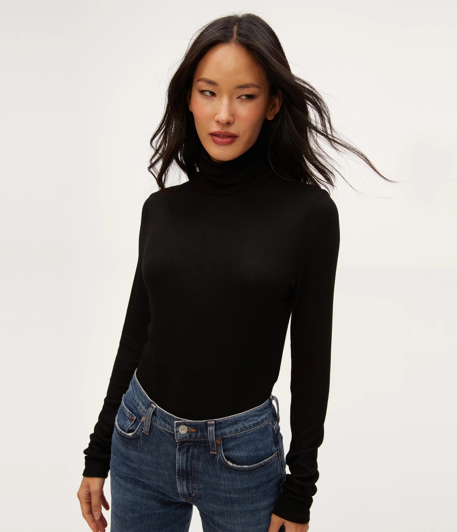 (取寄) マイケル スターズ レディース タラ クロップ タートルネック Michael Stars women Tara Crop Turtleneck Black michael stars : tara crop turtleneck, black | deer hazel